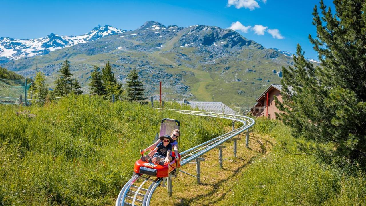 Home By U - Chalet 2 Сен-Мартен-де-Бельвиль Экстерьер фото